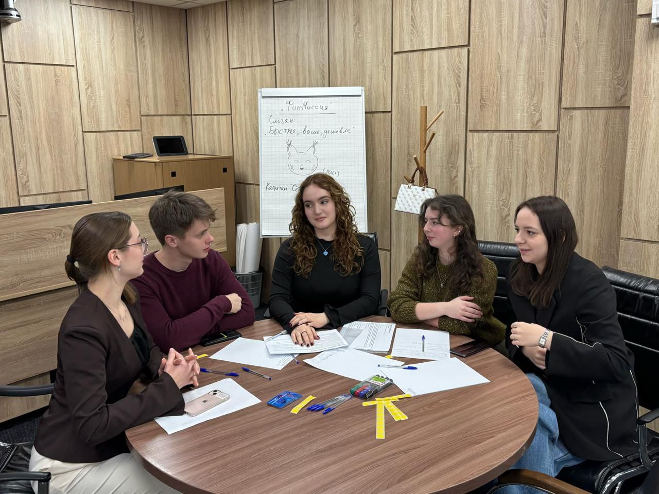 Студенты Краснодарского филиала блеснули на бизнес-игре «Построй своё будущее» от Сбербанка